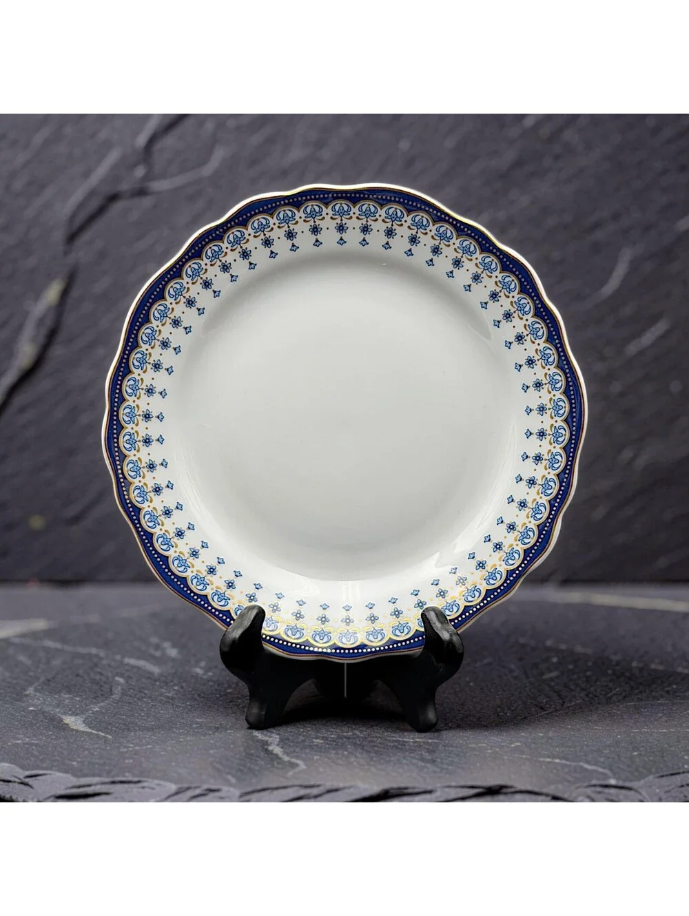 Rare Vintage Hutschenreuther Amesbury Germany Blue Gold Porcelain Plate 8